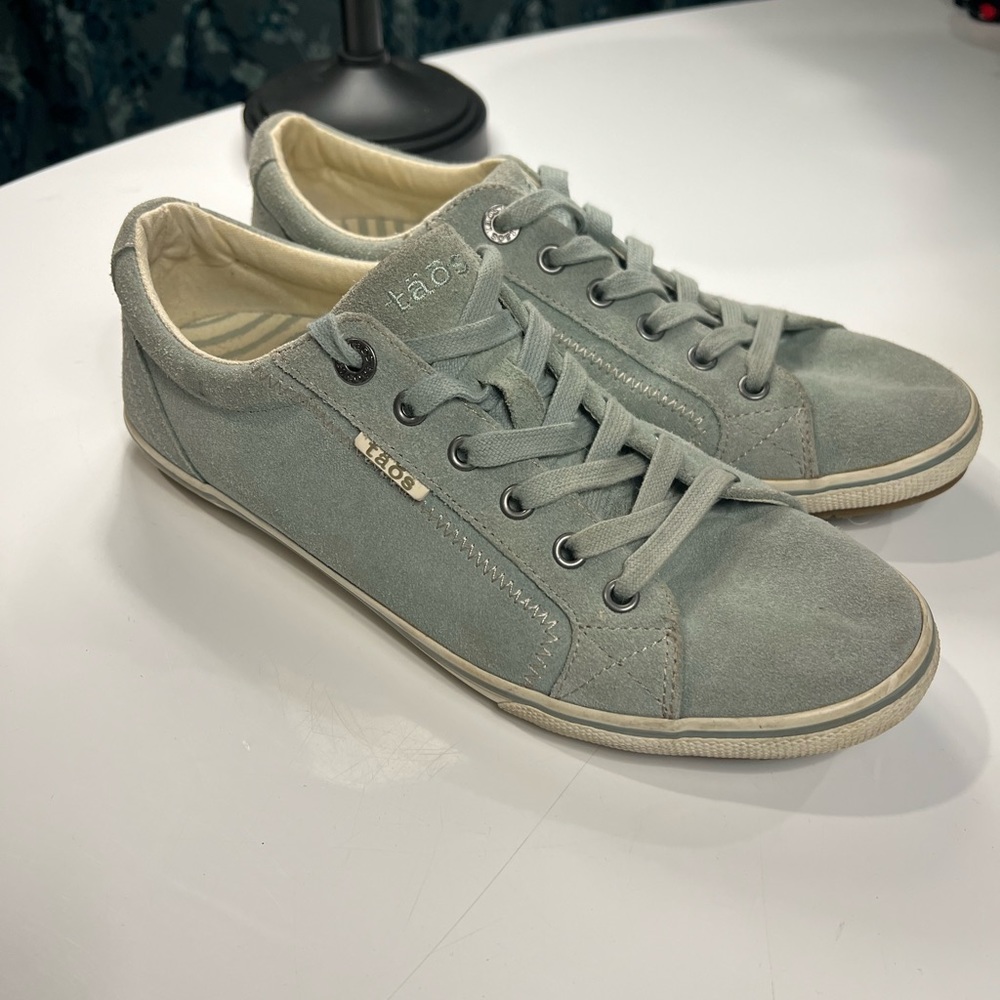 Taos footwear star lace up